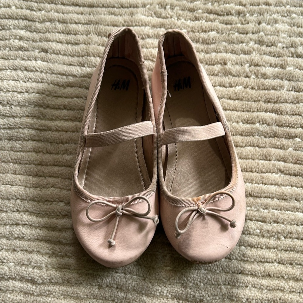 H and M ballet flats toddler size 26